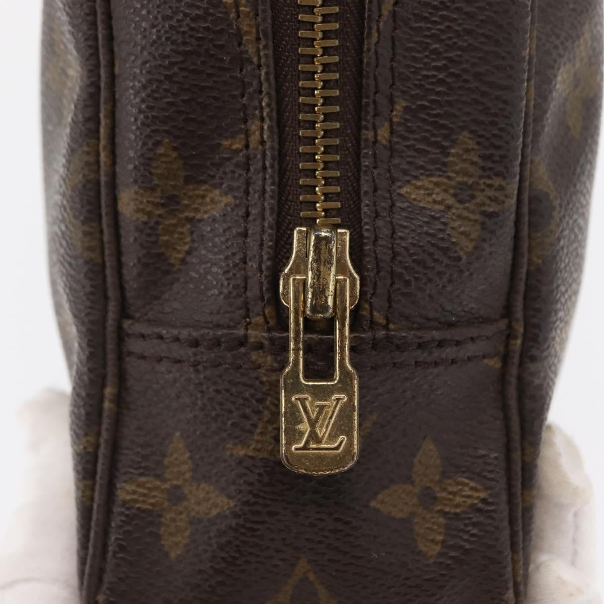 Louis Vuitton LOUIS VUITTON Monogram Trousse Toilette 23 Clutch Bag M47524 LV Authentic 154285
