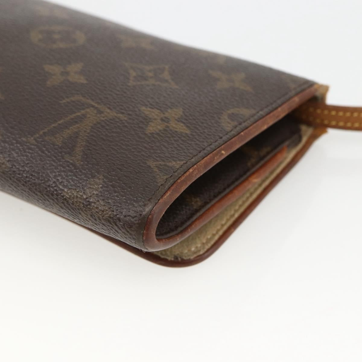 Louis Vuitton LOUIS VUITTON Monogram Pochette Twin GM Shoulder Bag M51852 LV Authentic ka3039
