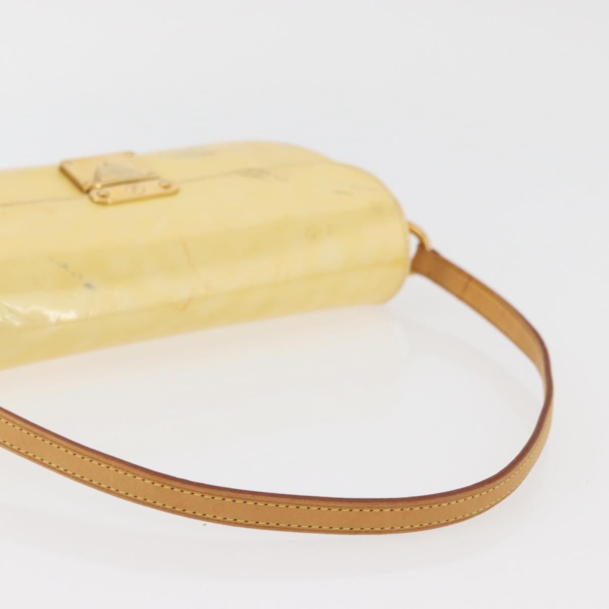 Louis Vuitton LOUIS VUITTON Monogram Vernis Malibu Street Bag Perle M91507 LV Authentic BAZ639