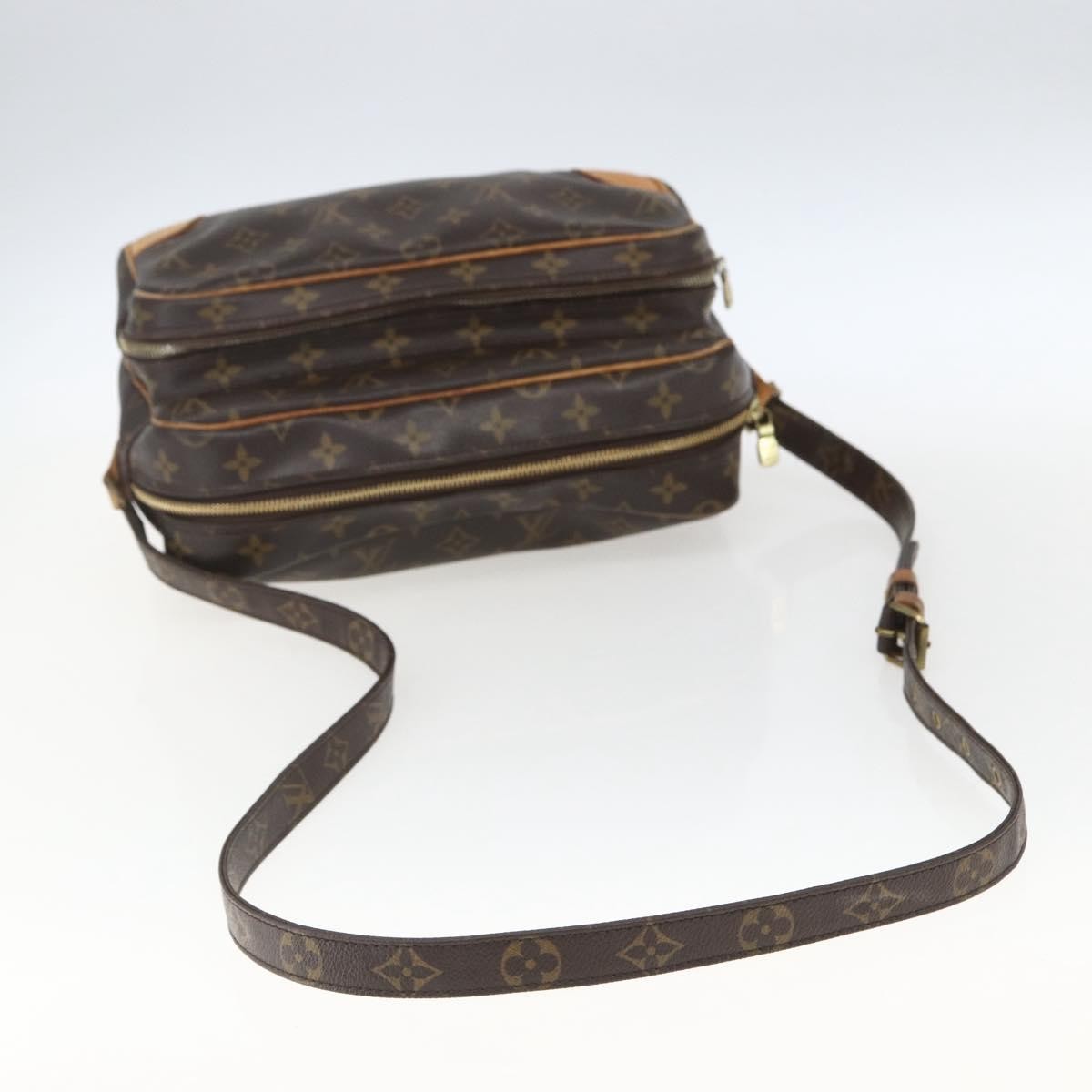 Louis Vuitton LOUIS VUITTON Monogram Nile Shoulder Bag M45244 LV Authentic 165513