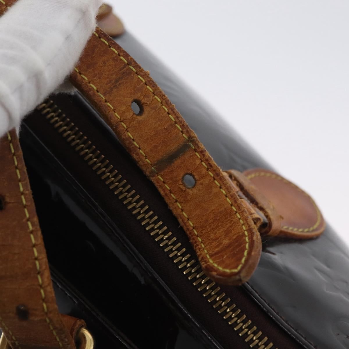 Louis Vuitton LOUIS VUITTON Monogram Vernis Rosewood Avenue Bag Amarante M93510 Authentic AMZ365