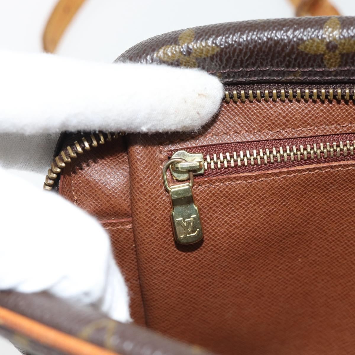 Louis Vuitton LOUIS VUITTON Monogram Trocadero 27 Shoulder Bag M51274 LV Authentic 181644