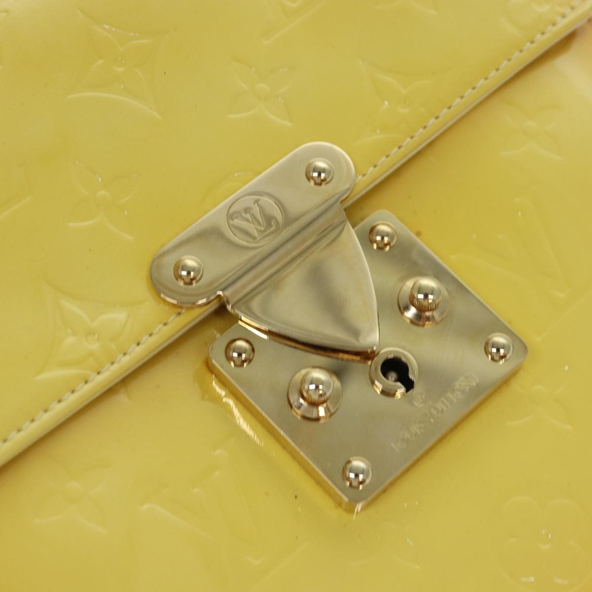 Louis Vuitton LOUIS VUITTON Monogram Vernis Spring Street Bag Lime Yellow M91068 Authentic 86715