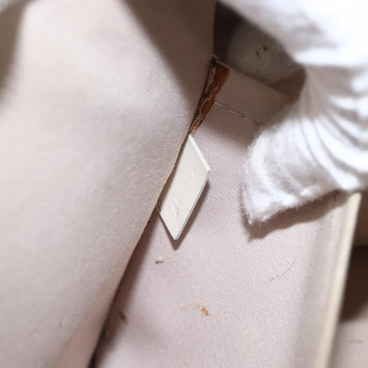 Louis Vuitton LOUIS VUITTON Epi Madeleine PM Hand Bag White Yvoire M5933J LV Authentic 160228