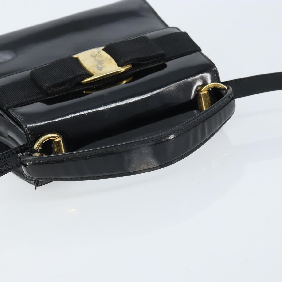Salvatore Ferragamo Salvatore Ferragamo Vala Hand Bag Patent leather 2way Black Gold Authentic LNZ738