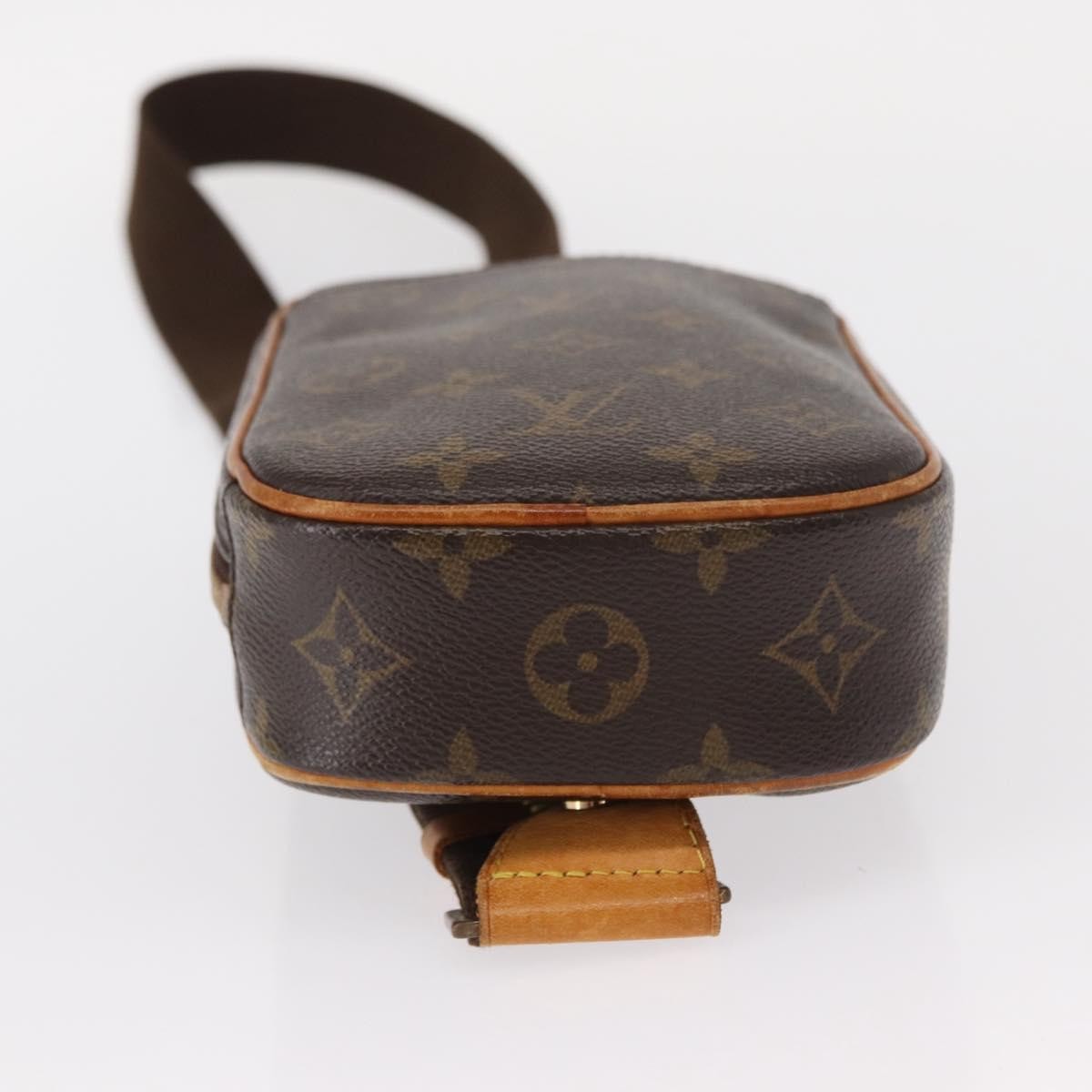 Louis Vuitton LOUIS VUITTON Monogram Pochette Gange Shoulder Bag M51870 LV Authentic 154356
