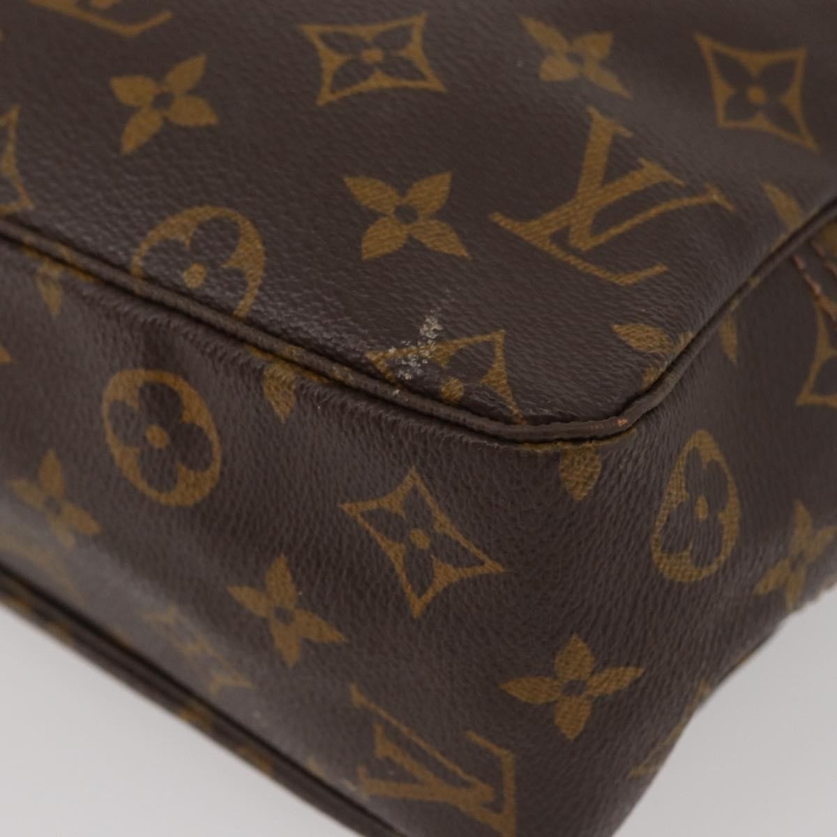 Louis Vuitton LOUIS VUITTON Monogram Trousse Toilette 28 Clutch Bag M47522 LV Authentic YKZ381