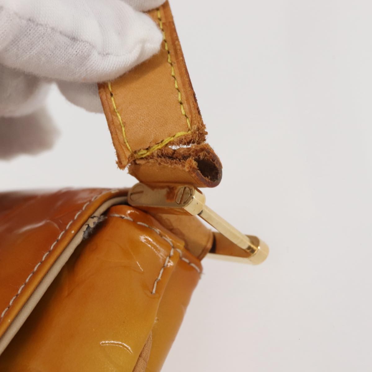 Louis Vuitton LOUIS VUITTON Monogram Vernis Thompson Street Bag Beige M91301 LV Authentic 128772
