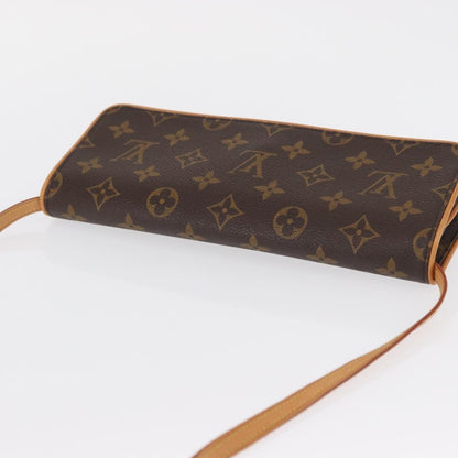 Louis Vuitton LOUIS VUITTON Monogram Pochette Twin GM Shoulder Bag M51852 LV Authentic ka1548
