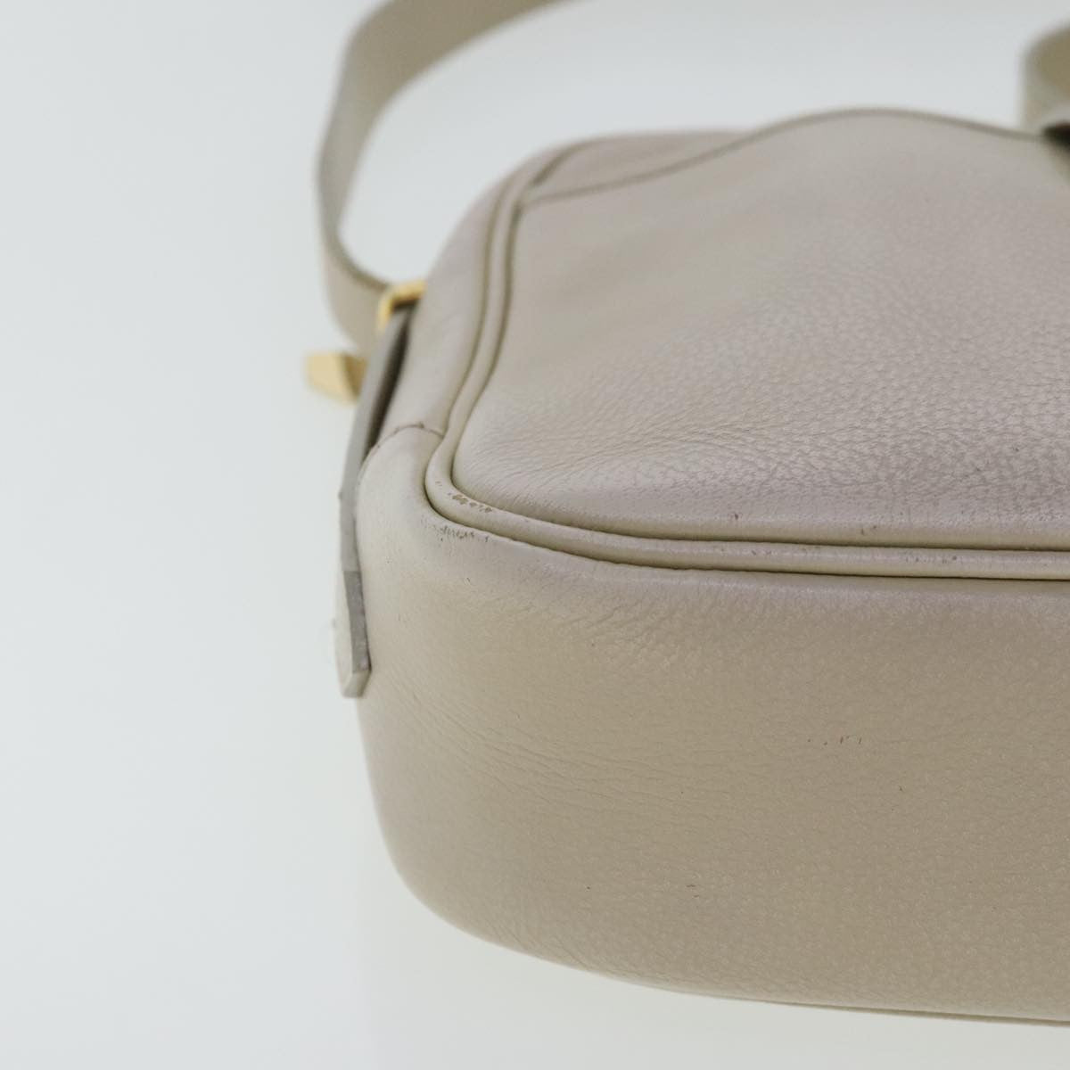 Saint Laurent SAINT LAURENT Shoulder Bag Leather Beige Gold Authentic bs19024