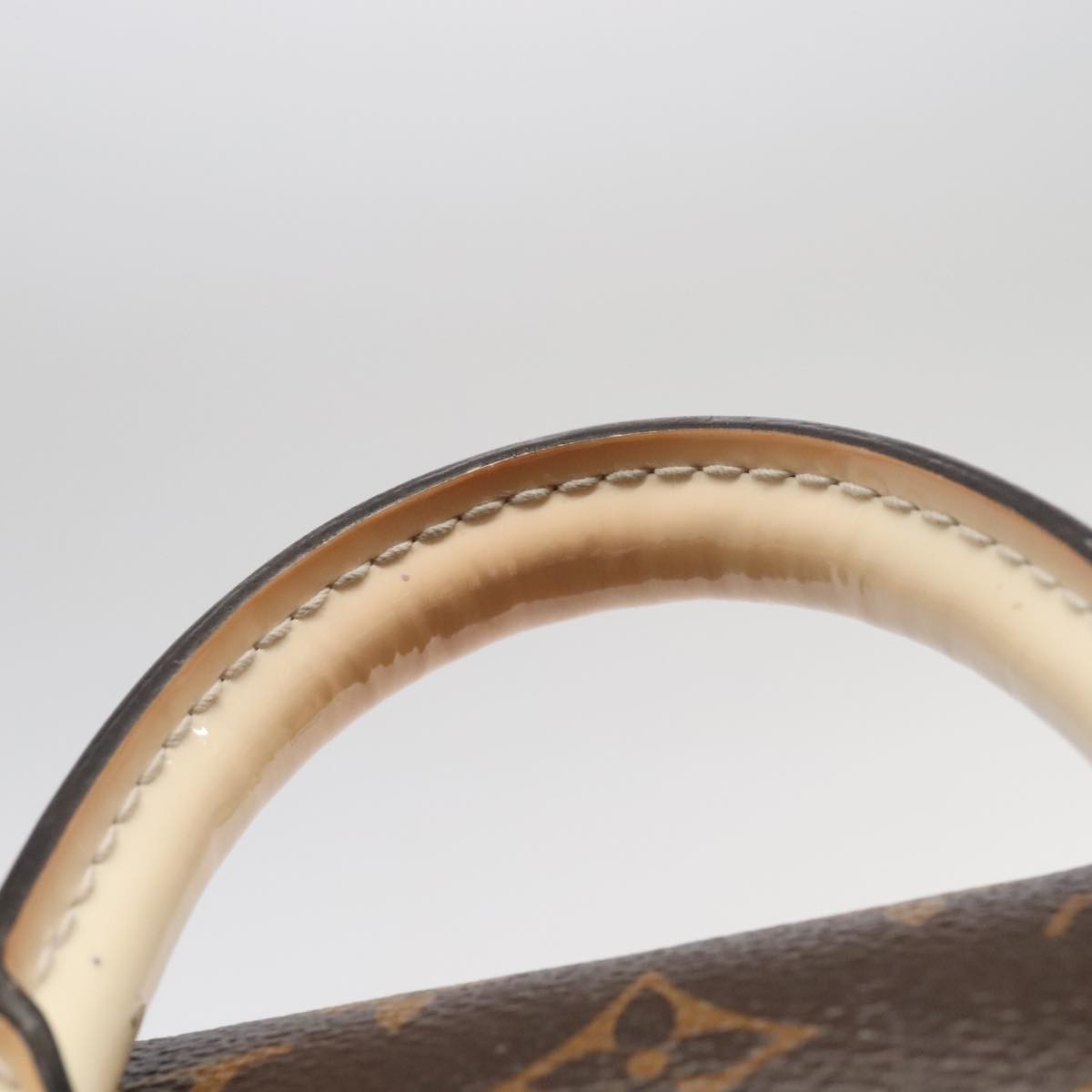 Louis Vuitton LOUIS VUITTON Monogram Vernis Hot Spring Snow Backpack White M53548 Authentic 99762 Bag