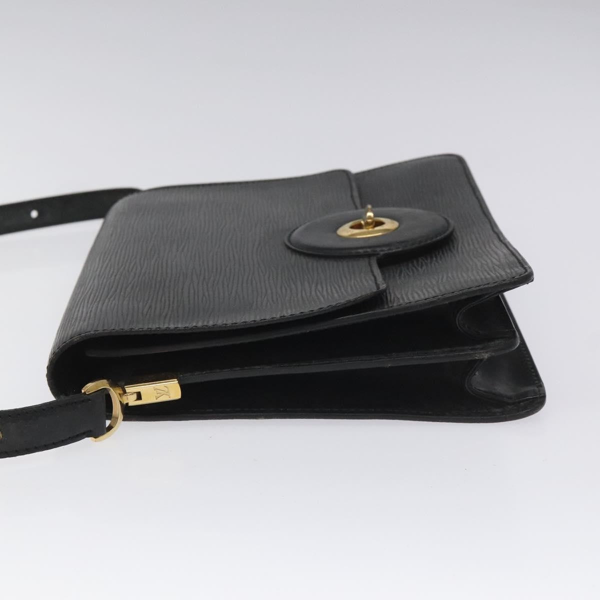 Louis Vuitton LOUIS VUITTON Epi Free Run Shoulder Bag Black M52402 LV Authentic 114385