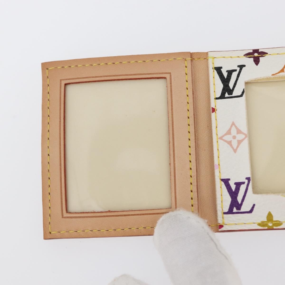 Louis Vuitton LOUIS VUITTON Multicolor Porto Photo 4 Vole Photo Case White M58005 Authentic BAZ610V Bag