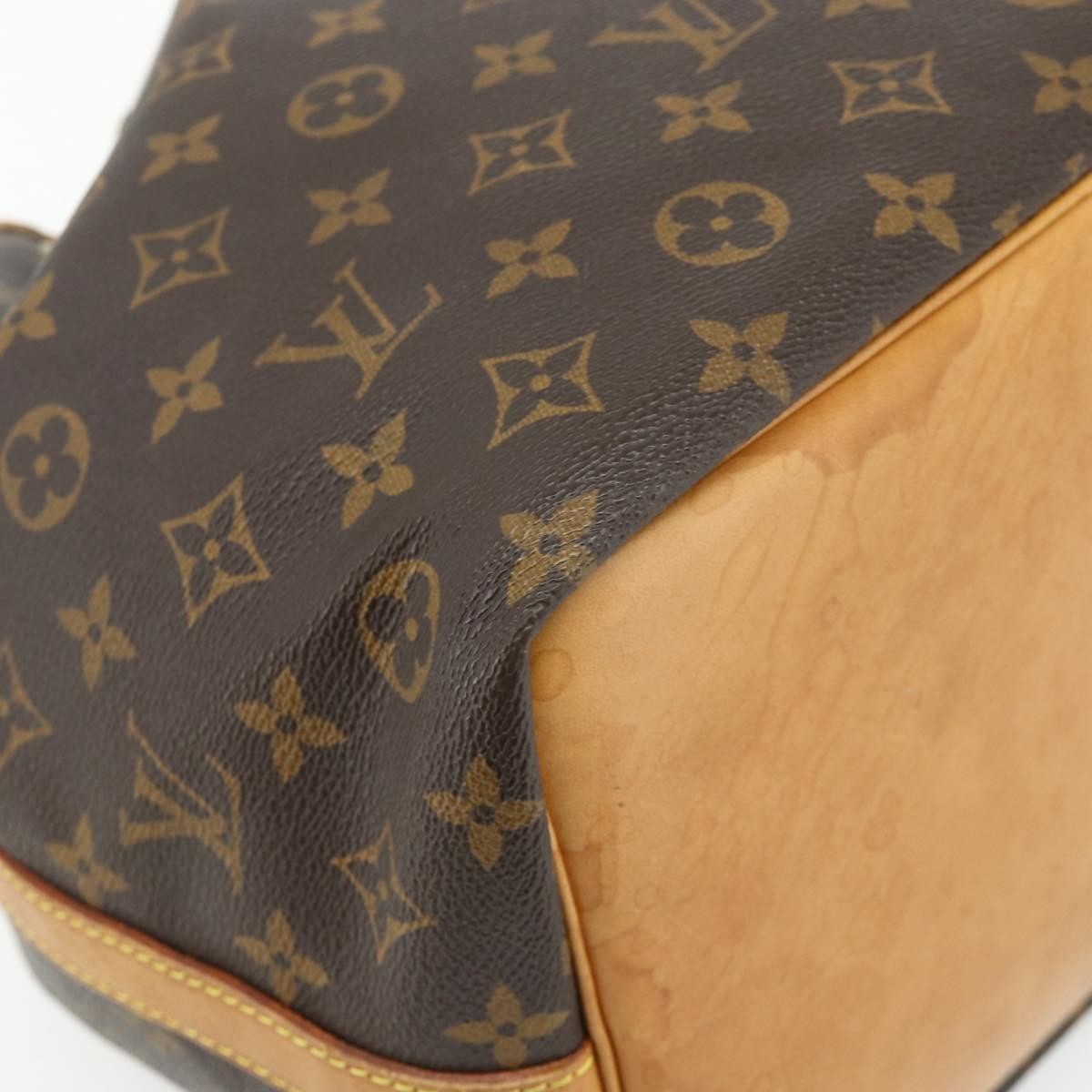 Louis Vuitton LOUIS VUITTON Monogram Petit Noe Shoulder Bag M42226 LV Authentic mr2448