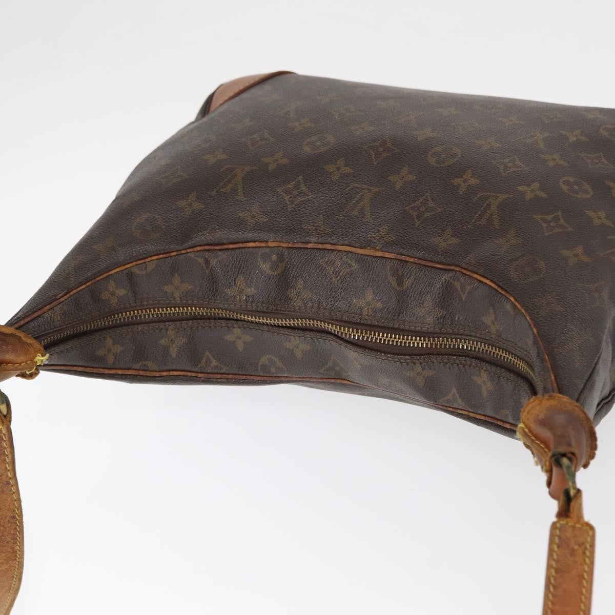 Louis Vuitton LOUIS VUITTON Monogram Boulogne 35 Shoulder Bag M51260 LV Authentic bs30832