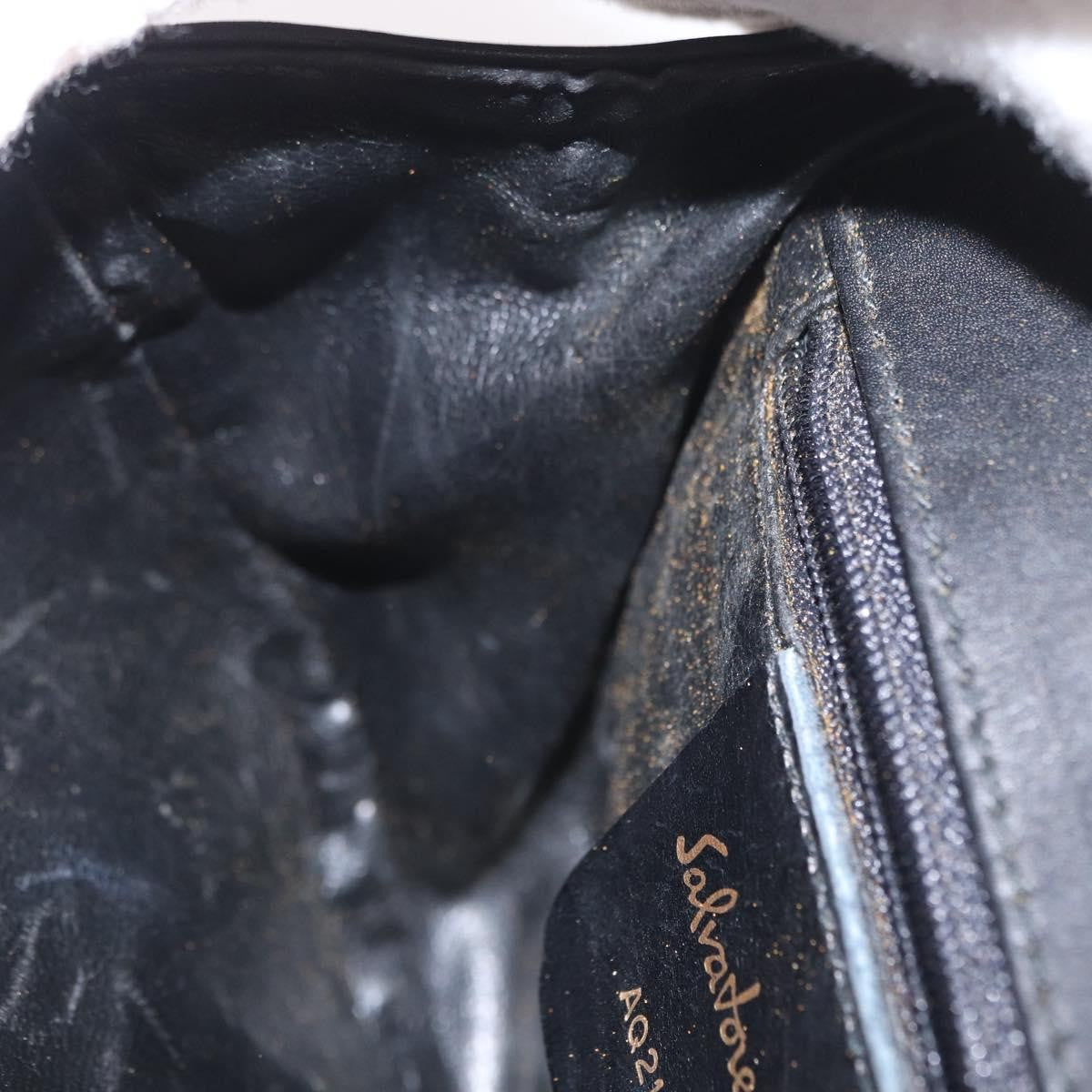 Salvatore Ferragamo Salvatore Ferragamo Chain Gancini Shoulder Bag Leather Black Gold Authentic 161032
