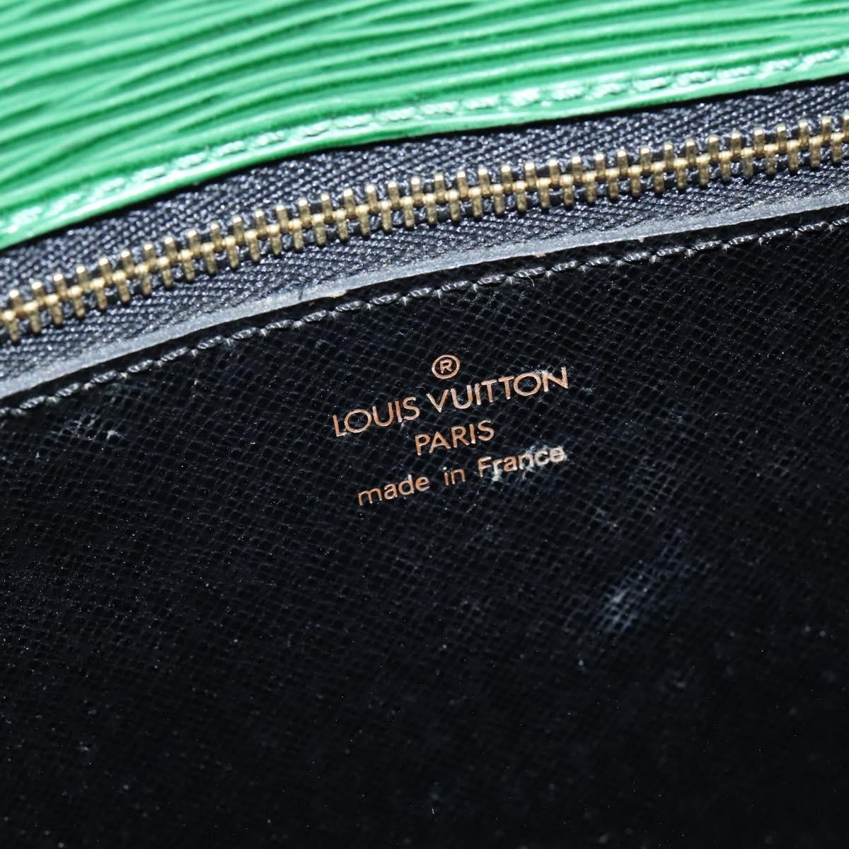 Louis Vuitton LOUIS VUITTON Epi Saint Cloud GM Shoulder Bag Green M52194 LV Authentic 147758