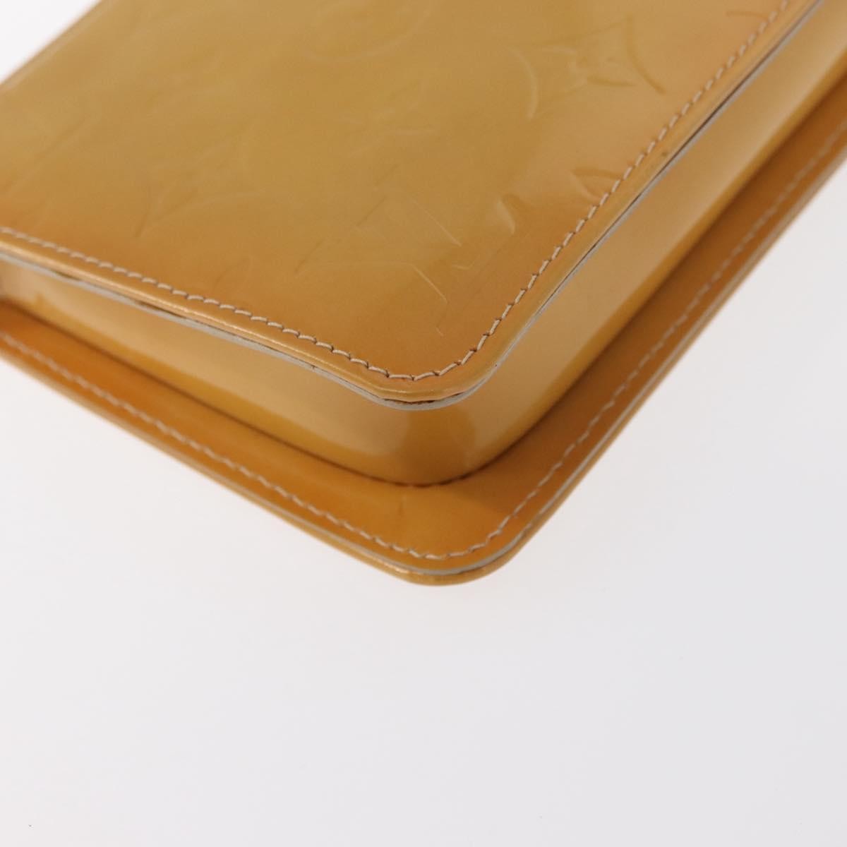 Louis Vuitton LOUIS VUITTON Monogram Vernis Lexington Accessory Pouch Beige M91010 Authentic 162728 Bag
