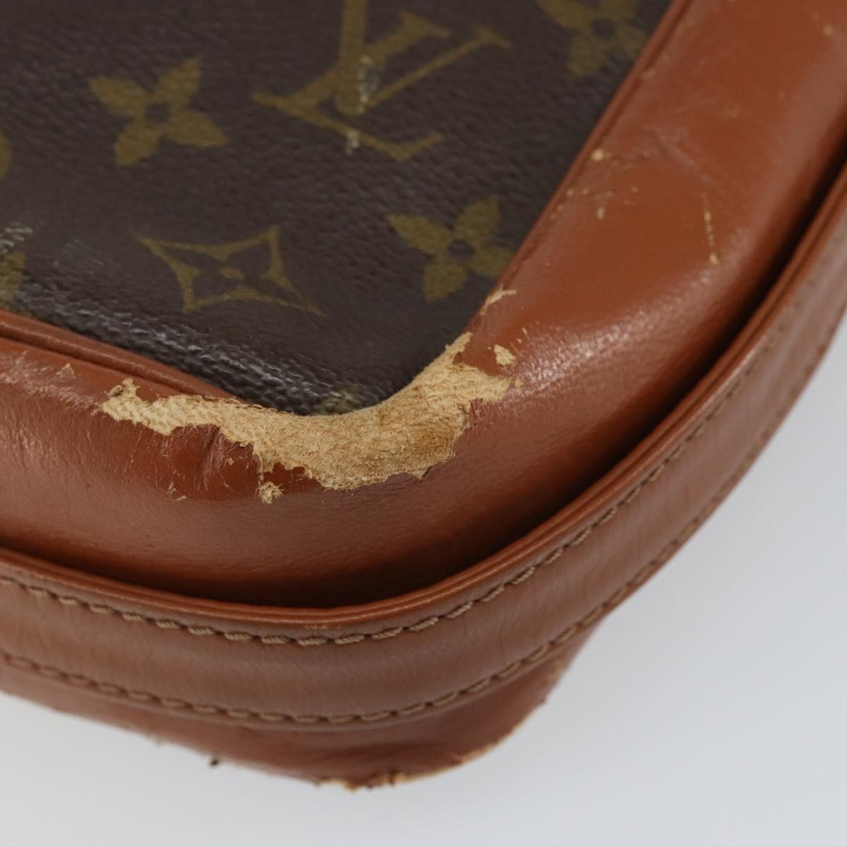 Louis Vuitton LOUIS VUITTON Monogram Sac Bandouliere Shoulder Bag M51364 LV Authentic 146404