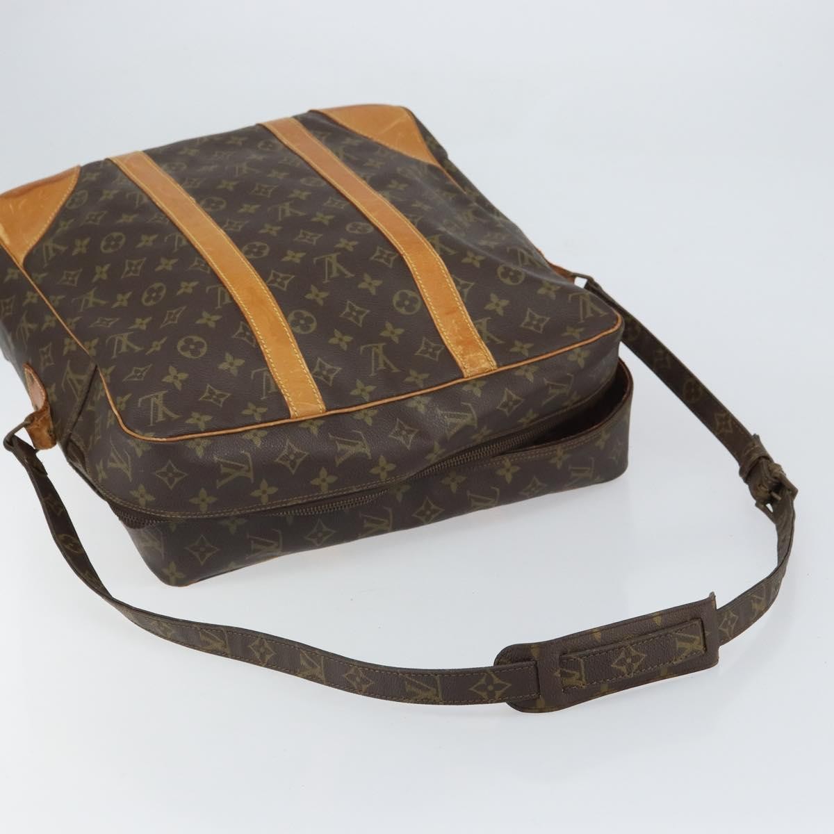 Louis Vuitton LOUIS VUITTON Monogram Grand Marceau Shoulder Bag M45222 LV Authentic bs32144