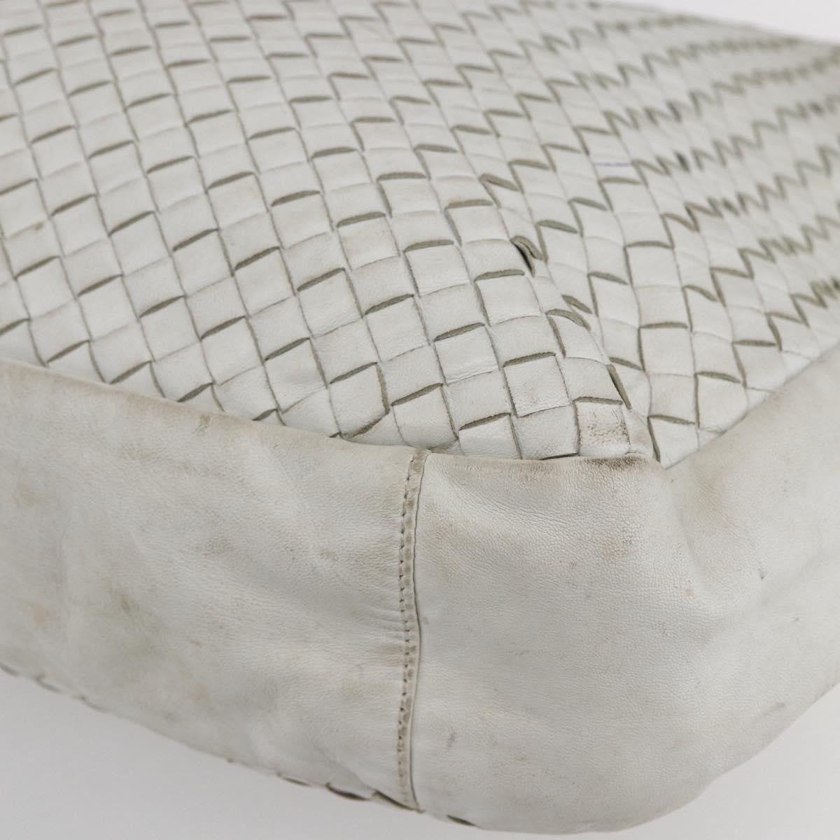 BOTTEGAVENETA BOTTEGAVENETA BOTTEGA VENETA INTRECCIATO Shoulder Bag Leather White Silver Authentic bs30958