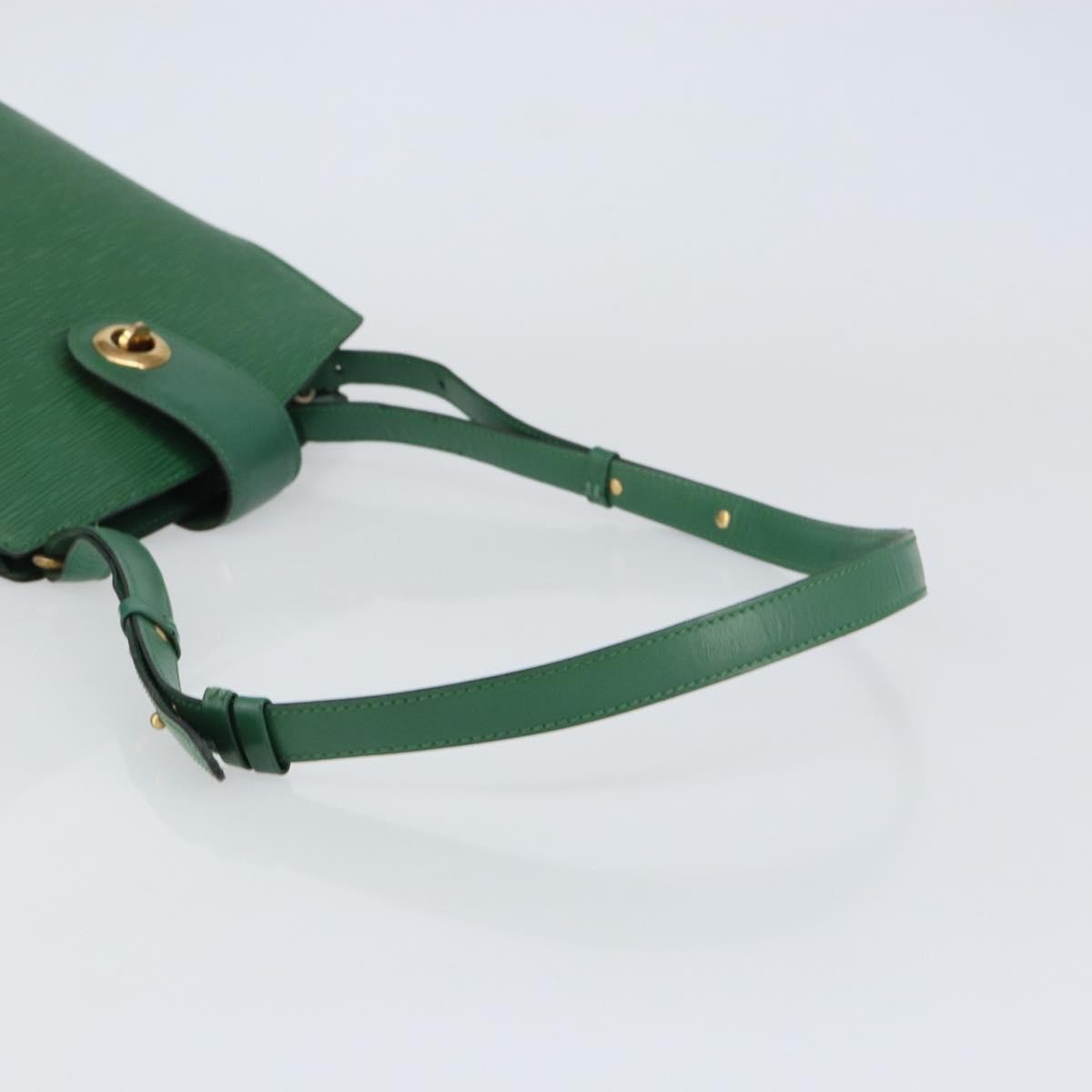 Louis Vuitton LOUIS VUITTON Epi Cluny Shoulder Bag Green M52254 LV Authentic 156348