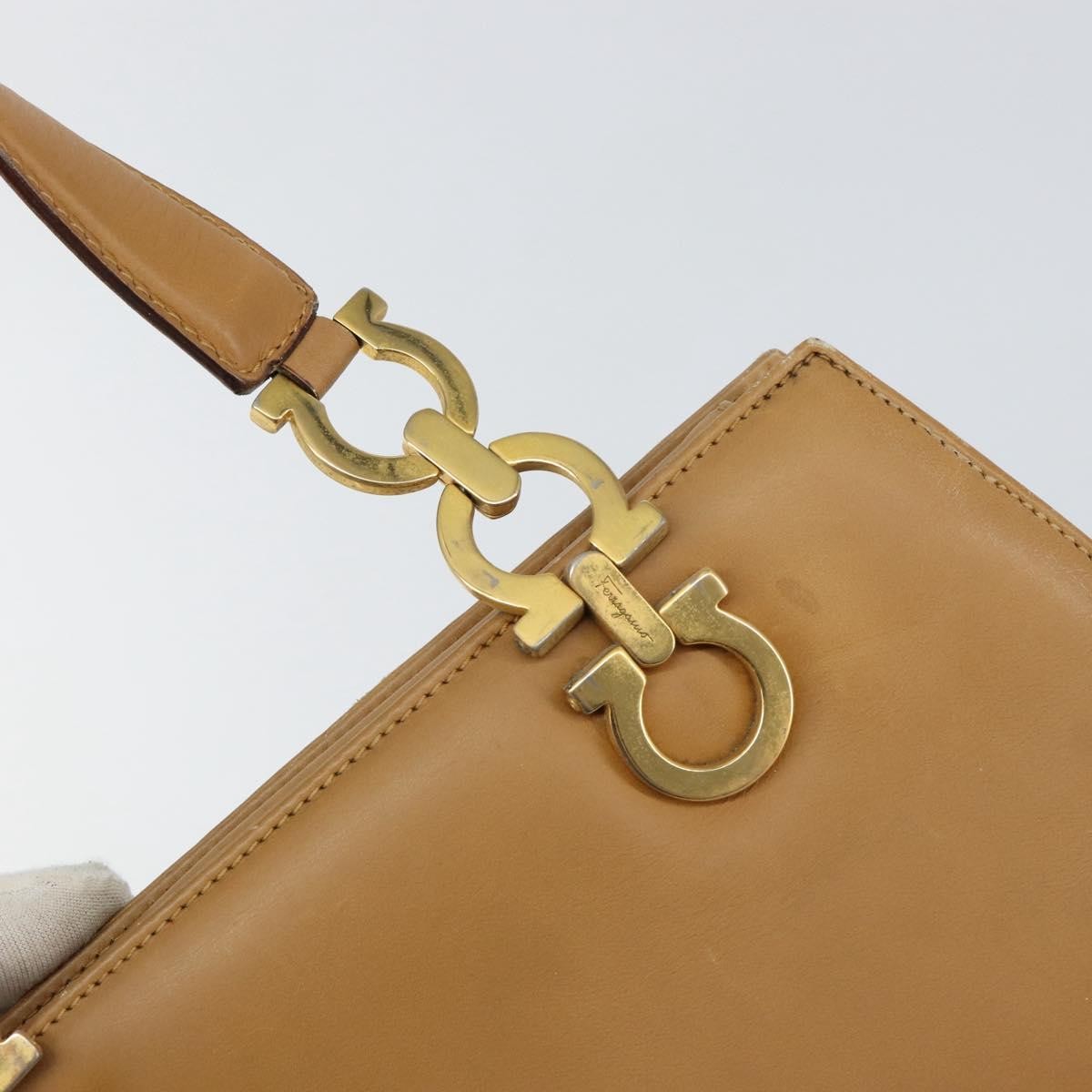 Salvatore Ferragamo Salvatore Ferragamo Gancini Hand Bag Leather Beige Gold Authentic 154675