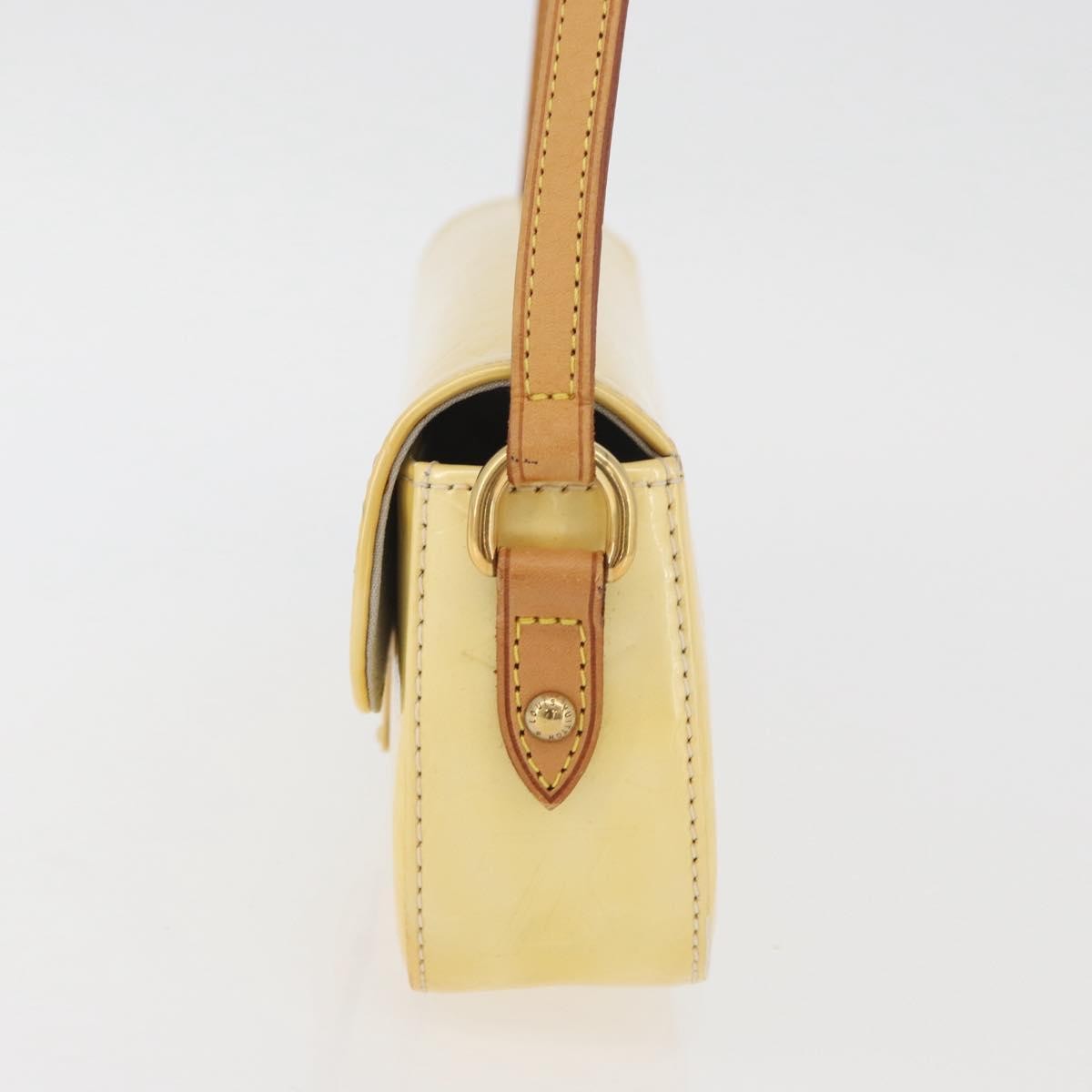 Louis Vuitton LOUIS VUITTON Monogram Vernis Malibu Street Bag Perle M91507 LV Authentic BAZ639
