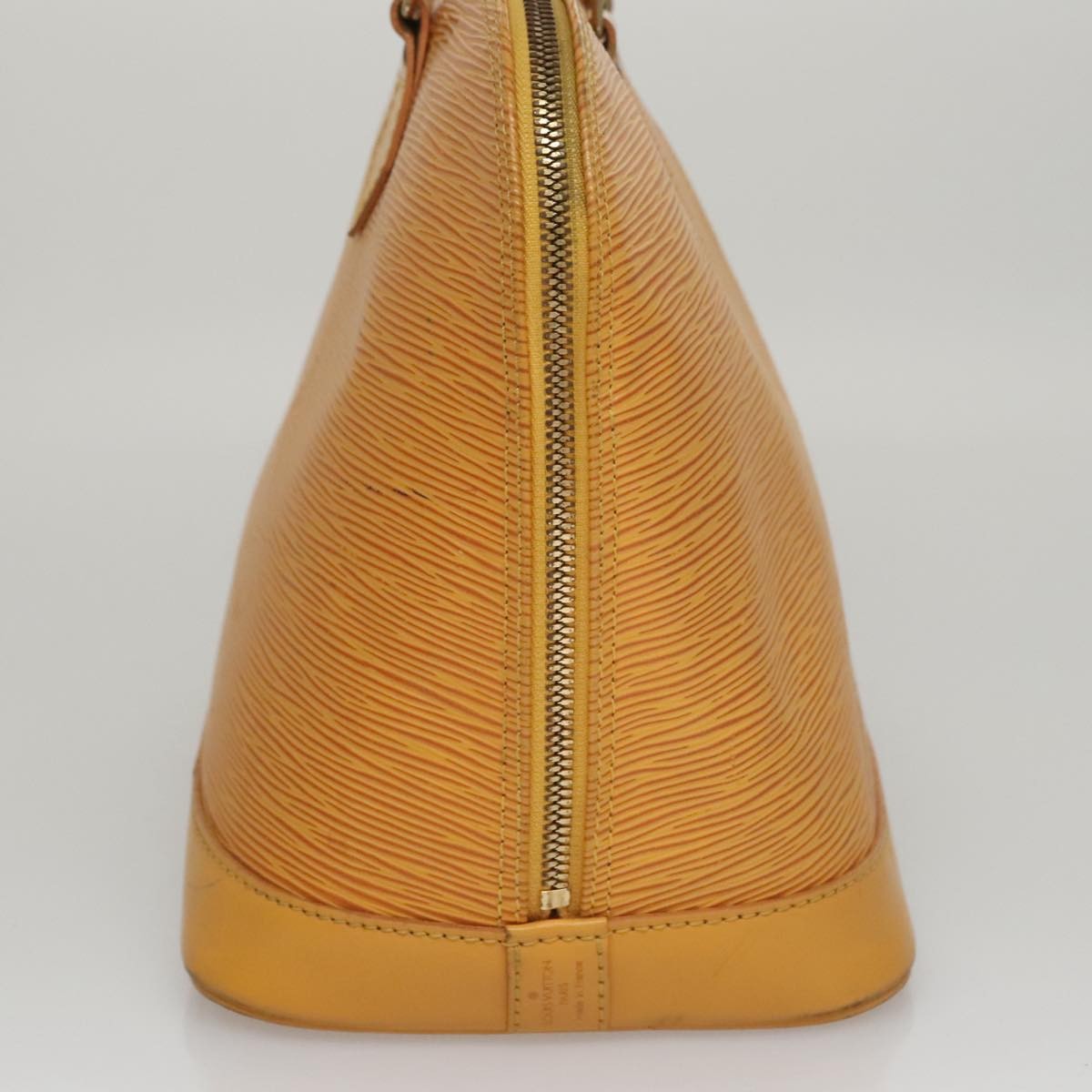 Louis Vuitton LOUIS VUITTON Epi Alma Hand Bag Yellow M52149 LV Authentic 107462