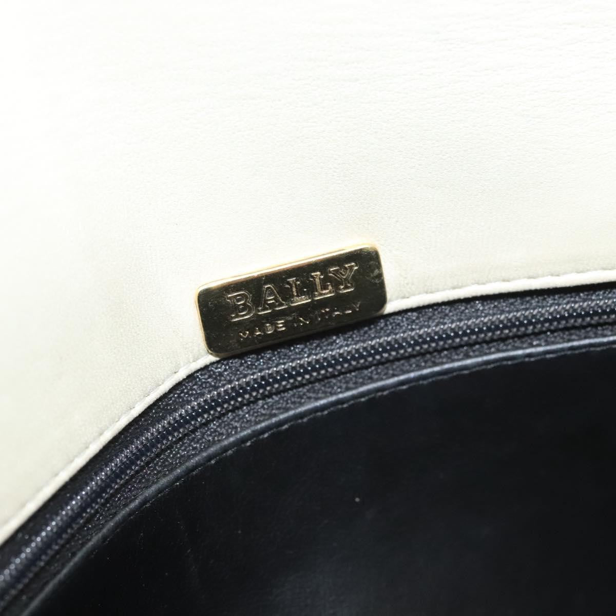 BALLY BALLY Chain Shoulder Bag Leather White Gold Authentic 124788