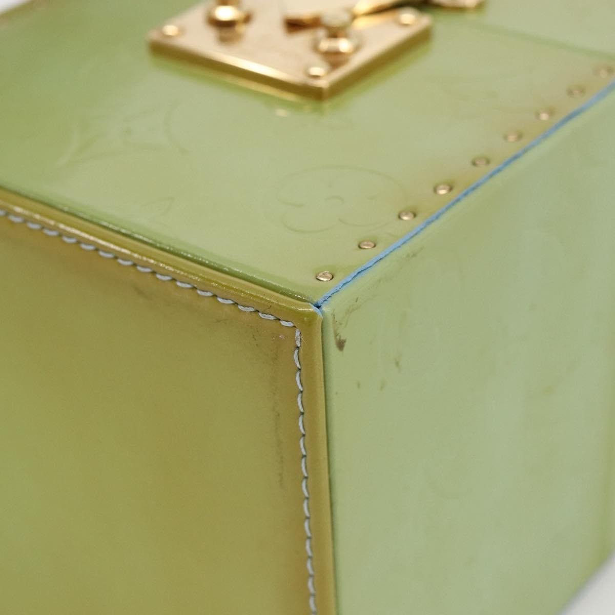 Louis Vuitton LOUIS VUITTON Vernis Bleecker Cosmetic Pouch Baby Blue M91003 Authentic LNZ403 Bag