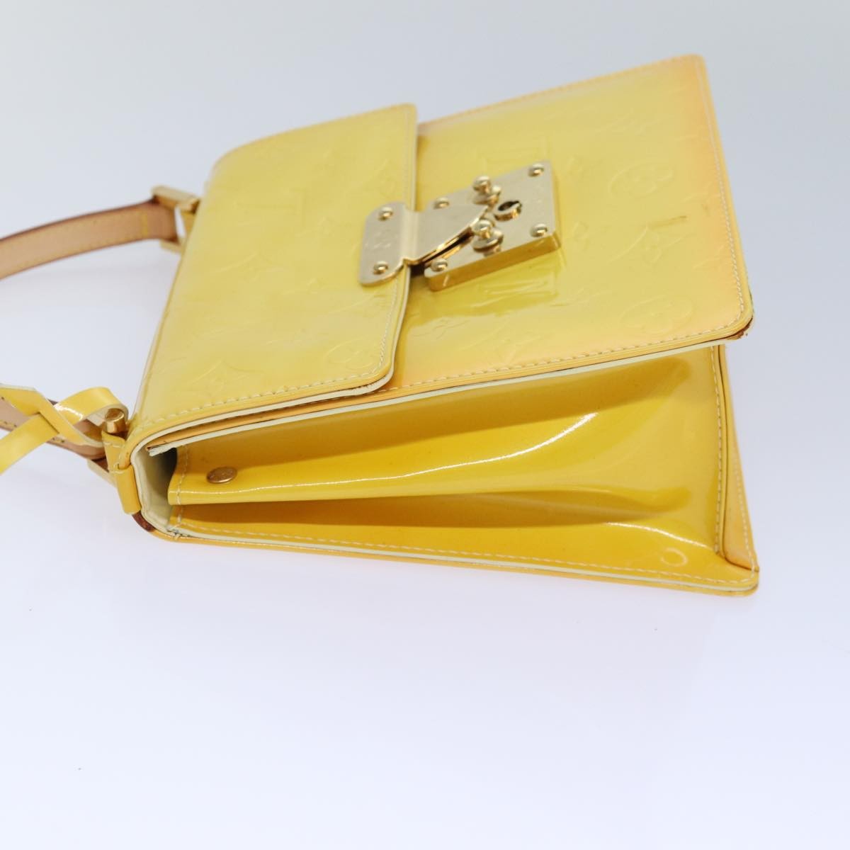 Louis Vuitton LOUIS VUITTON Monogram Vernis Spring Street Bag Lime Yellow M91068 Authentic 86715