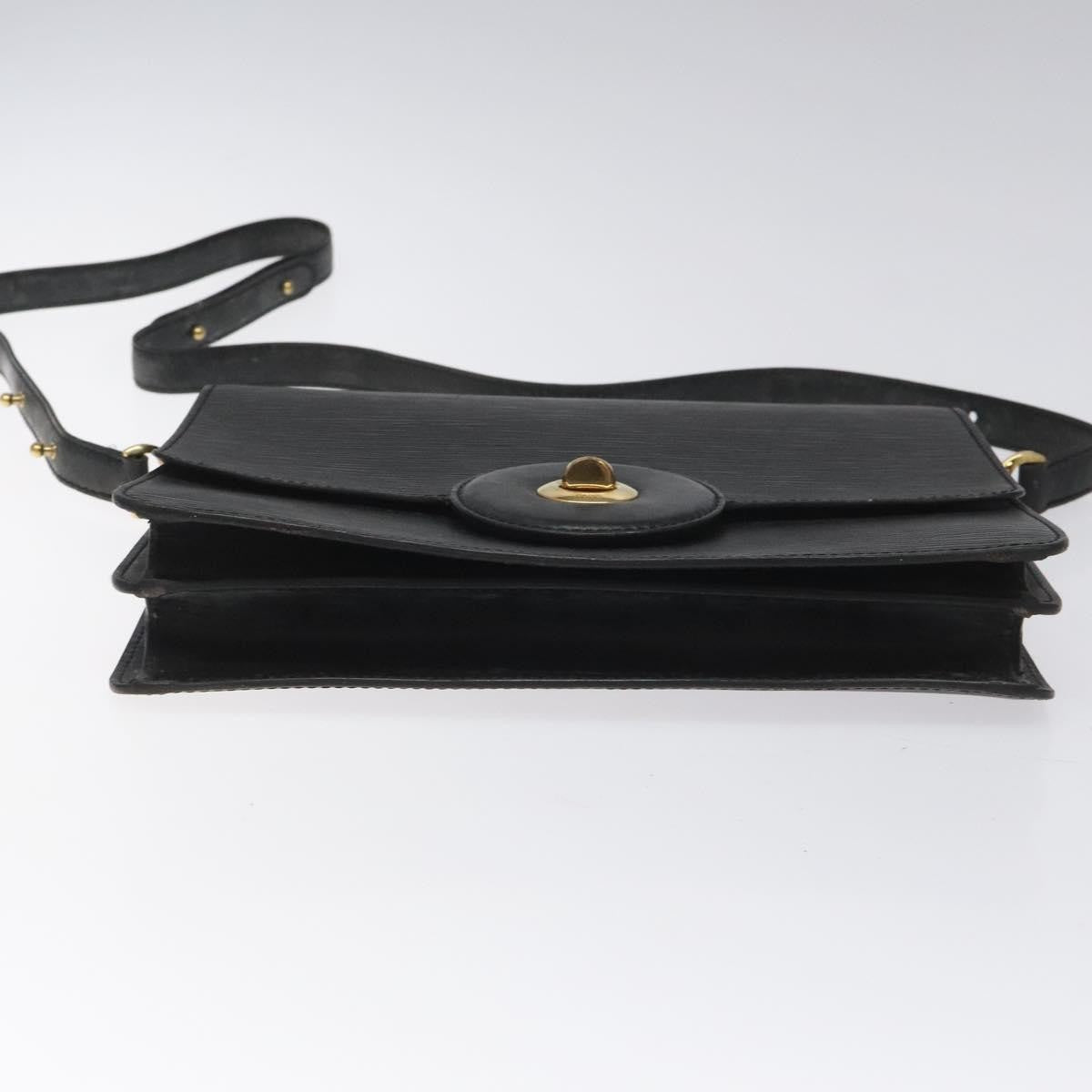 Louis Vuitton LOUIS VUITTON Epi Free Run Shoulder Bag Black M52402 LV Authentic 114385