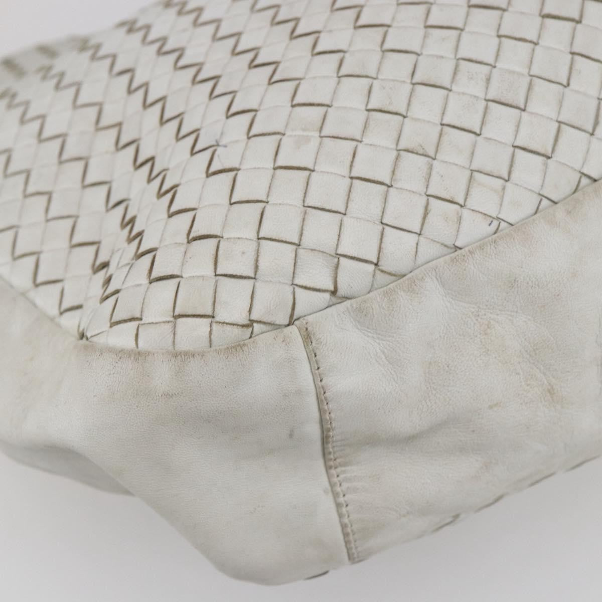 BOTTEGAVENETA BOTTEGAVENETA BOTTEGA VENETA INTRECCIATO Shoulder Bag Leather White Silver Authentic bs30958