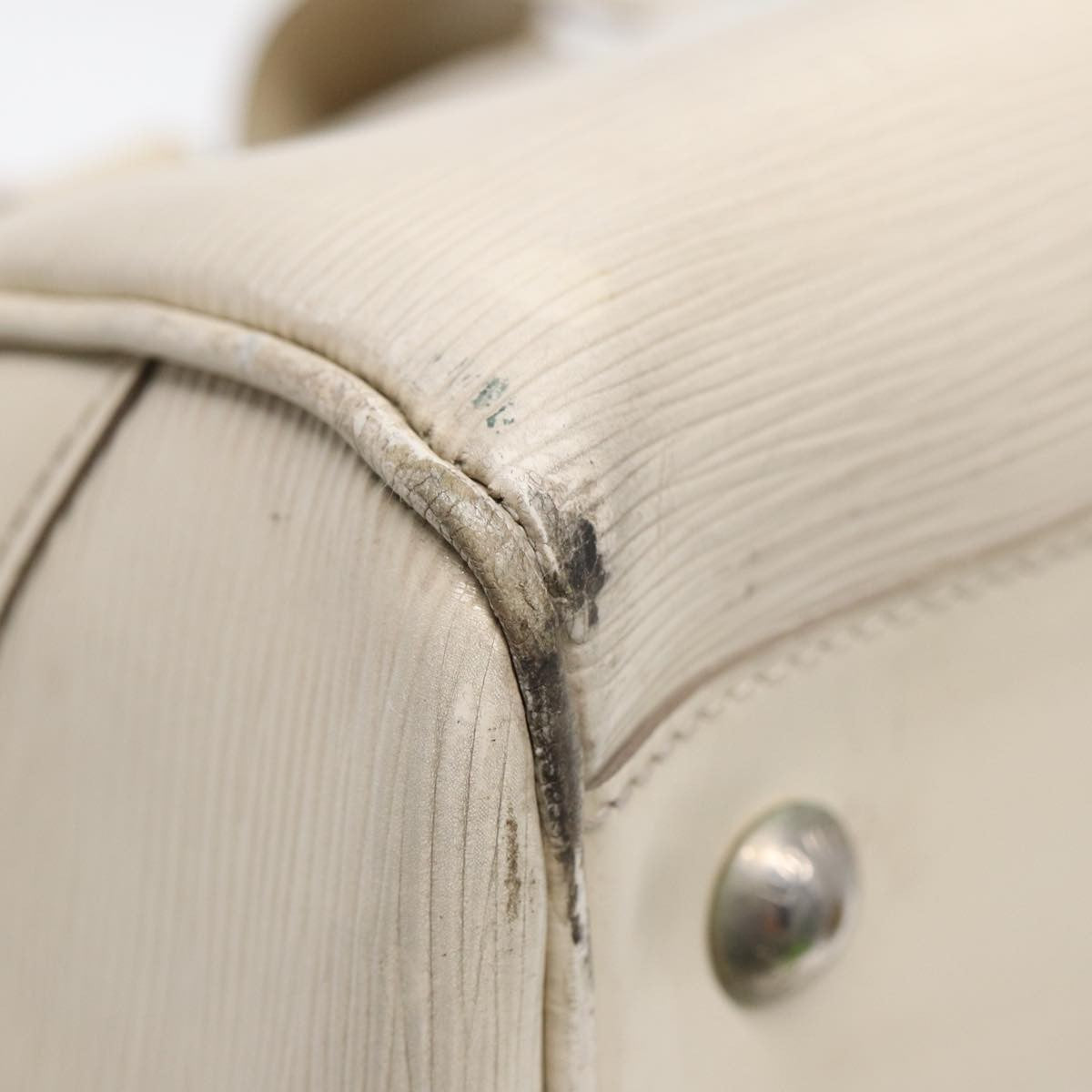 Louis Vuitton LOUIS VUITTON Epi Boring Montaigne GM Hand Bag White Yvoire M5931J LV Authentic 87942