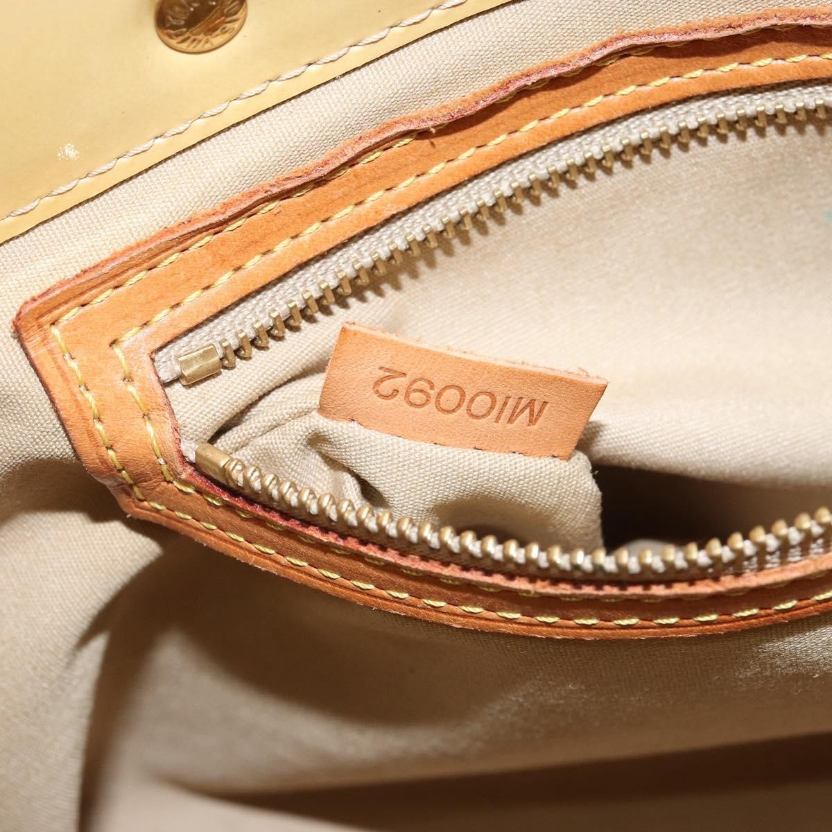 Louis Vuitton LOUIS VUITTON Monogram Vernis Reade PM Hand Bag Beige M91334 LV Authentic ep10940