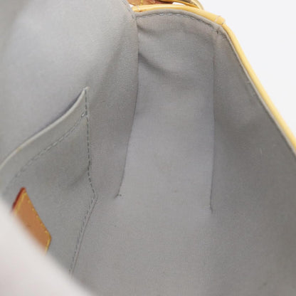 Louis Vuitton LOUIS VUITTON Monogram Vernis Malibu Street Bag Perle M91507 LV Authentic BAZ639