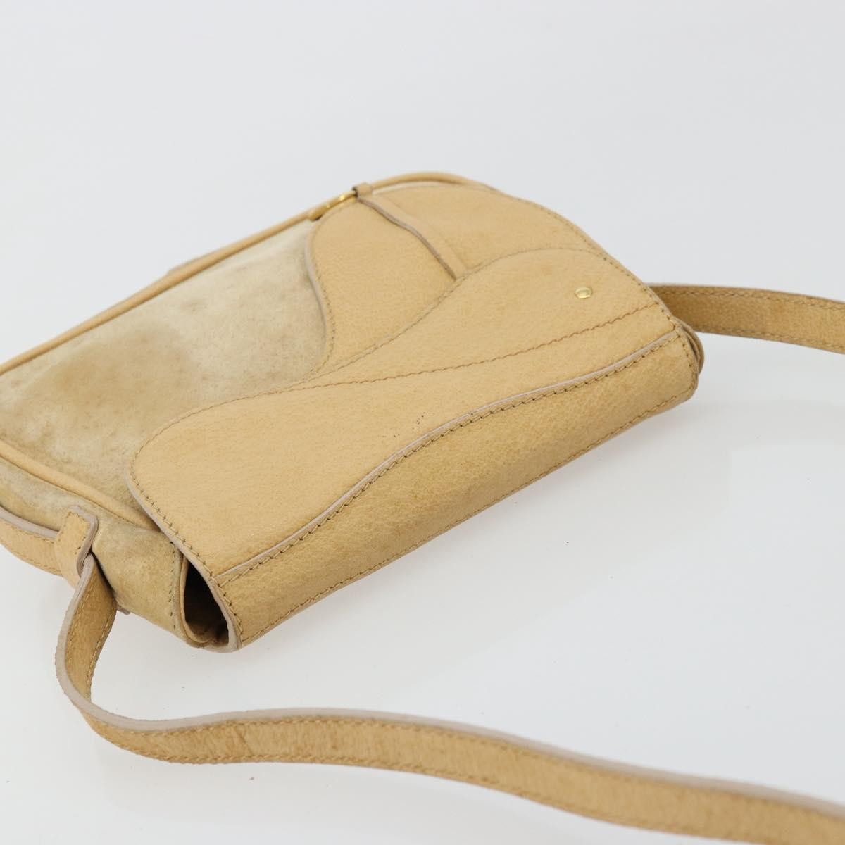 Gucci GUCCI Saddle Shoulder Bag Suede Beige Gold Authentic ep14557