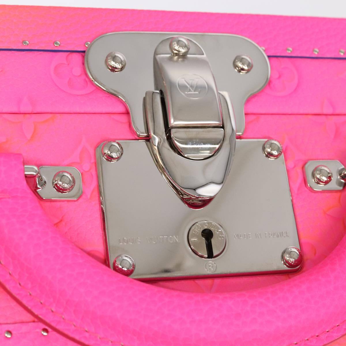 Louis Vuitton LOUIS VUITTON Taurillon Illusion Cotoville 40 Trunk Multicolor LV Authentic yk15763S Bag
