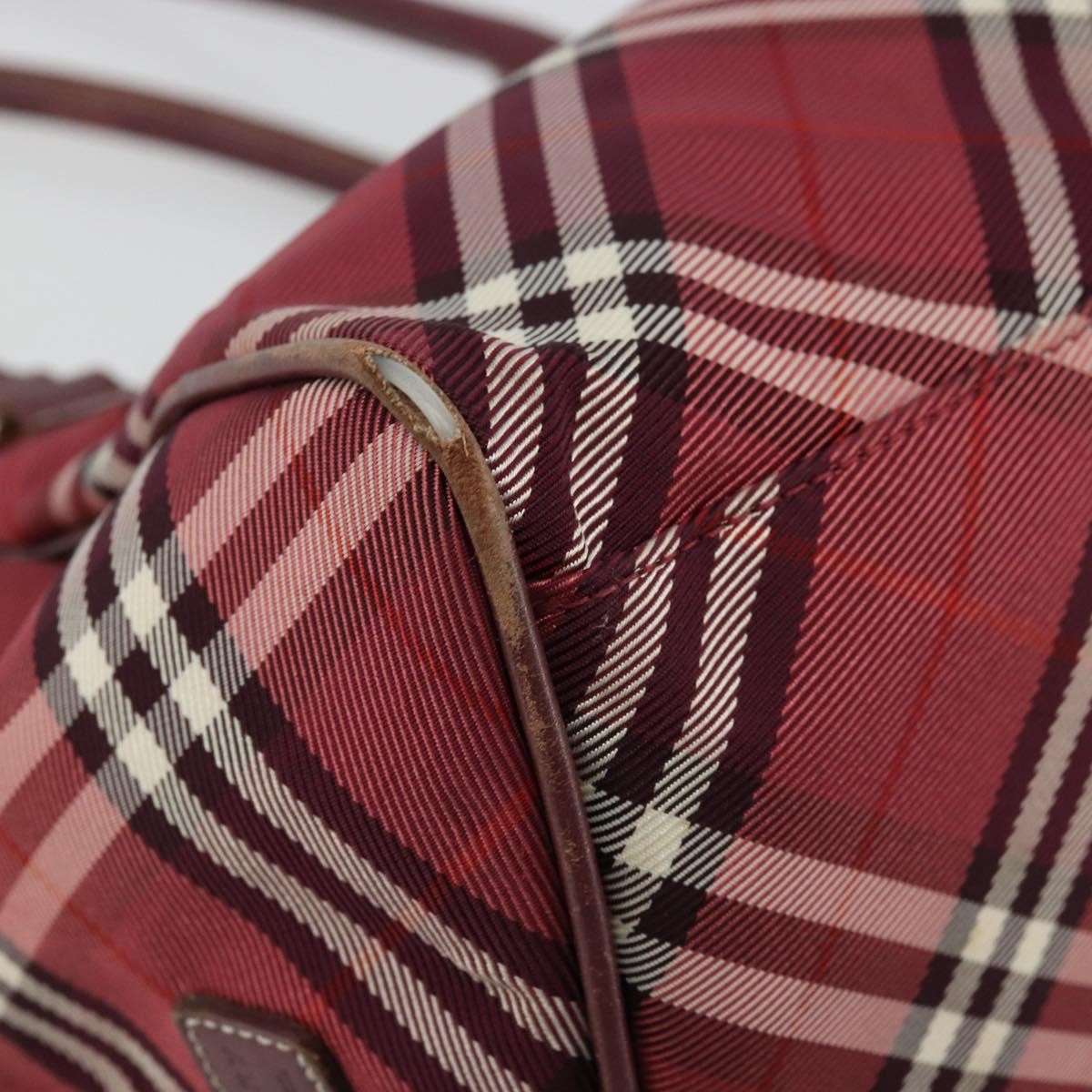Burberry BURBERRY Nova Check Blue Label Hand Bag Nylon Red Silver Authentic bs34679