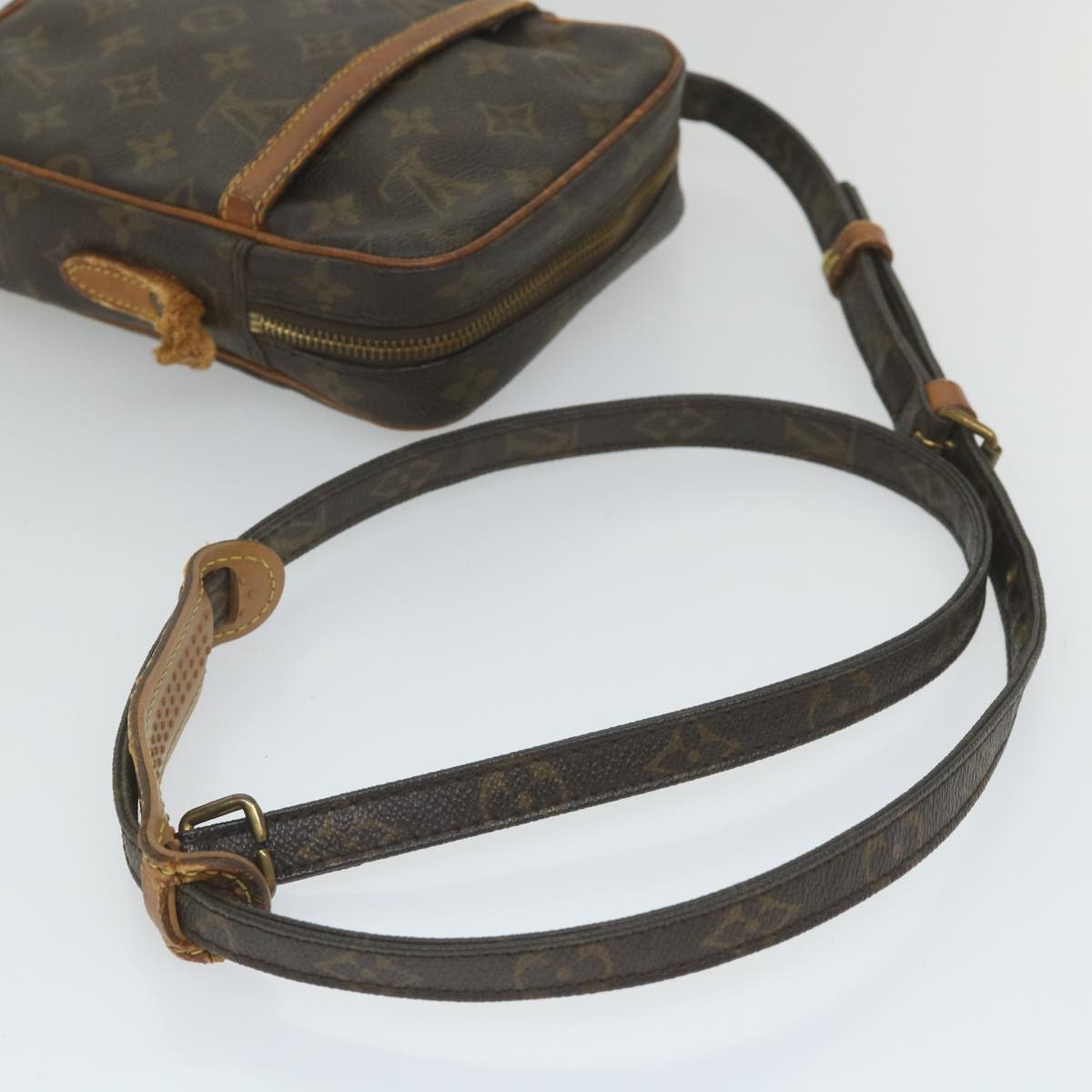 Louis Vuitton LOUIS VUITTON Monogram Danube Shoulder Bag M45266 LV Authentic 57436