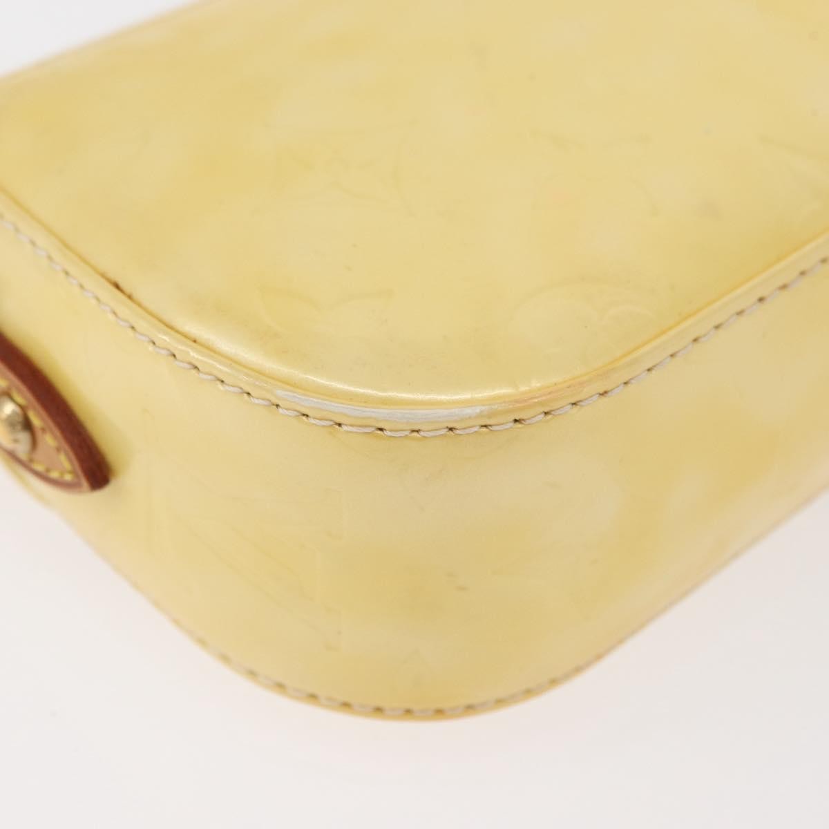 Louis Vuitton LOUIS VUITTON Monogram Vernis Malibu Street Bag Perle M91507 LV Authentic BAZ639