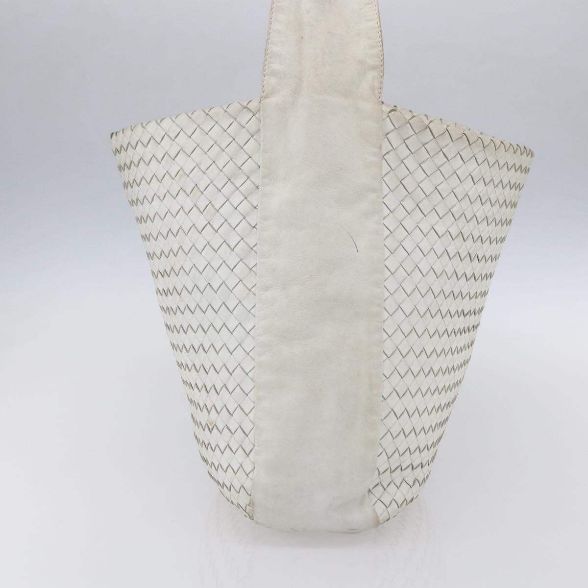 BOTTEGAVENETA BOTTEGAVENETA BOTTEGA VENETA INTRECCIATO Shoulder Bag Leather White Silver Authentic bs30958