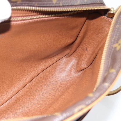 Louis Vuitton LOUIS VUITTON Monogram Trocadero 27 Shoulder Bag M51274 LV Authentic 181644
