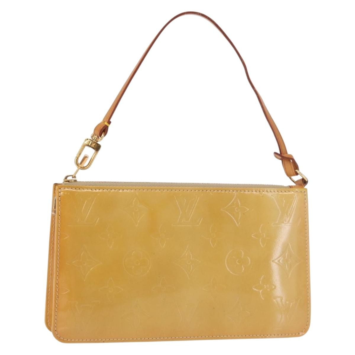 Louis Vuitton LOUIS VUITTON Monogram Vernis Lexington Accessory Pouch Beige M91010 Authentic 162728 Bag