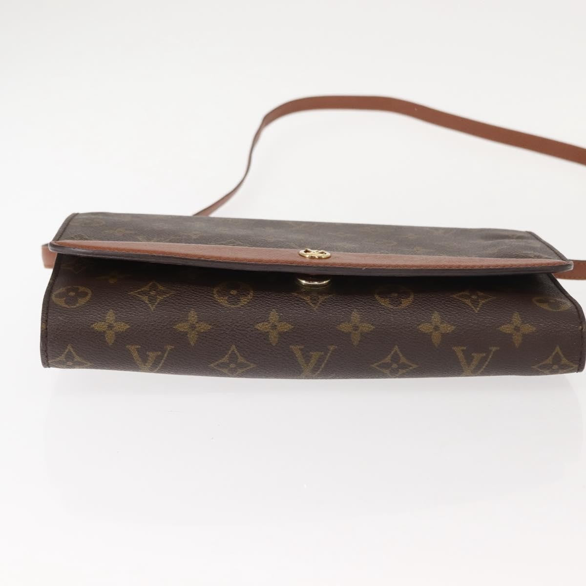 Louis Vuitton LOUIS VUITTON Monogram Bordeaux 27 Shoulder Bag M51797 LV Authentic ep11663