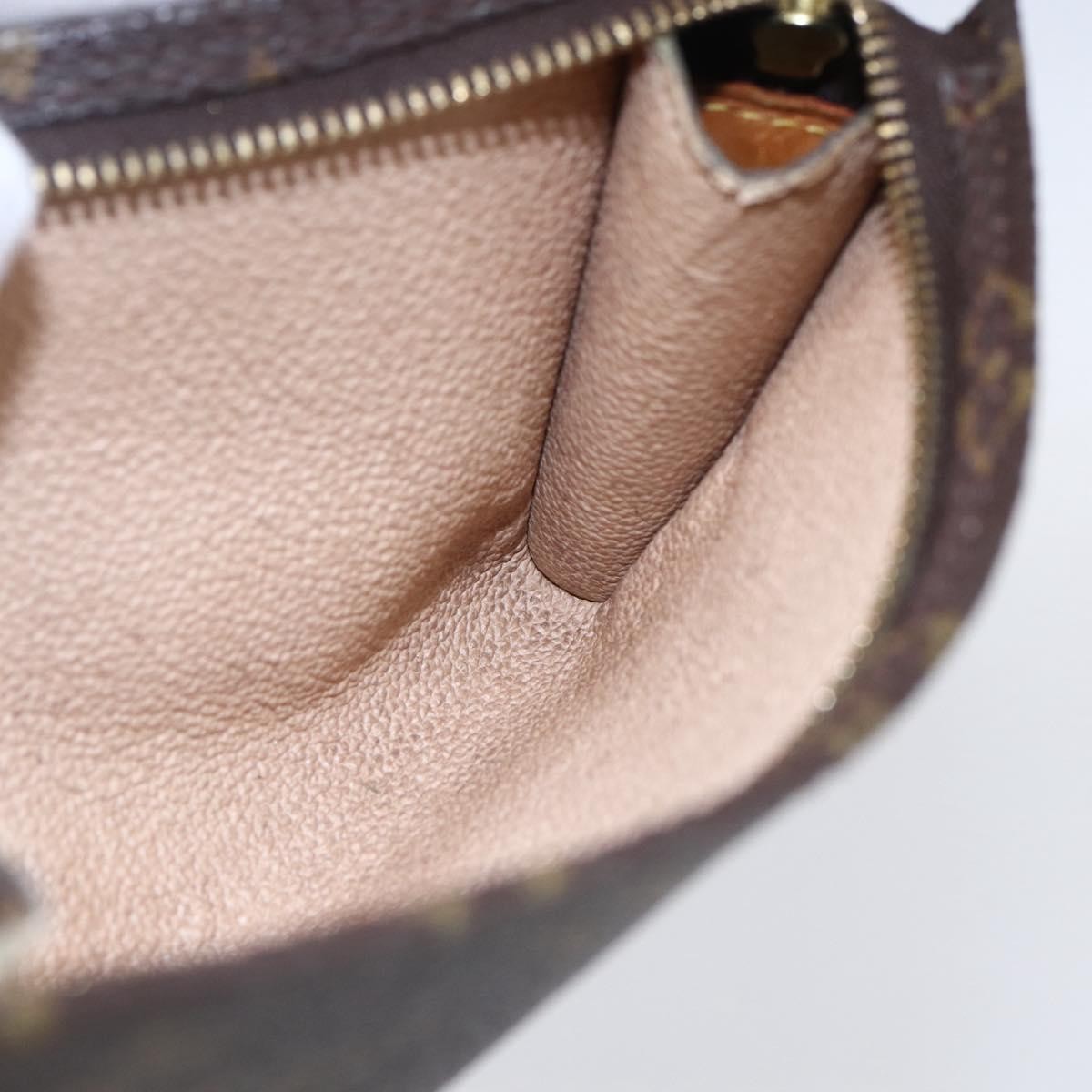 Louis Vuitton LOUIS VUITTON Monogram Bucket PM Accessory Pouch LV Authentic 147070 Bag