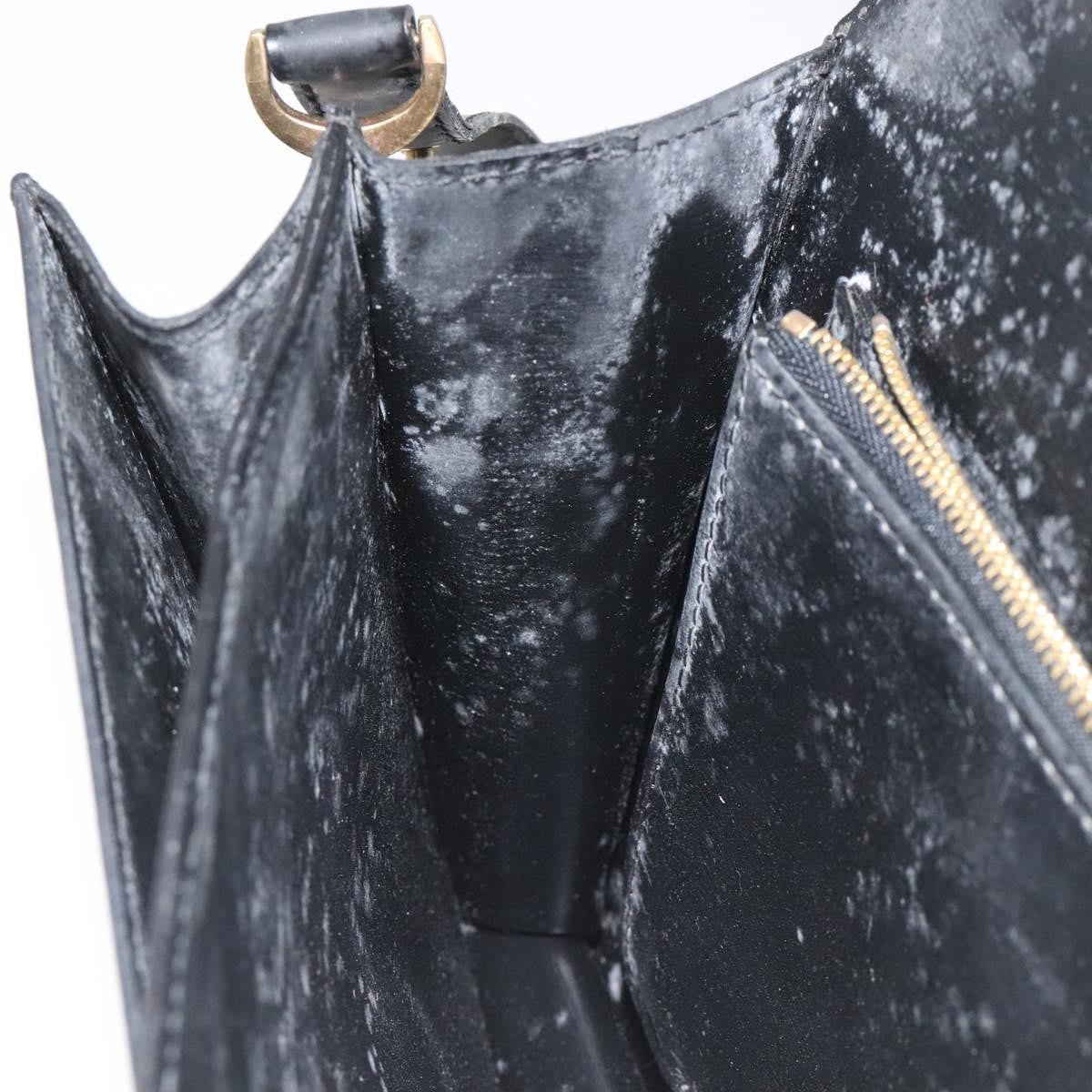 Louis Vuitton LOUIS VUITTON Epi Free Run Shoulder Bag Black M52402 LV Authentic 114385