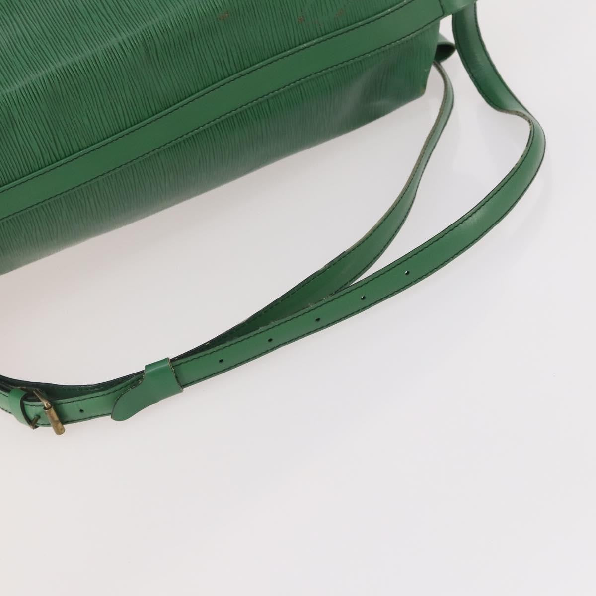 Louis Vuitton LOUIS VUITTON Epi Randonnee GM Shoulder Bag Green M43084 LV Authentic SW2146