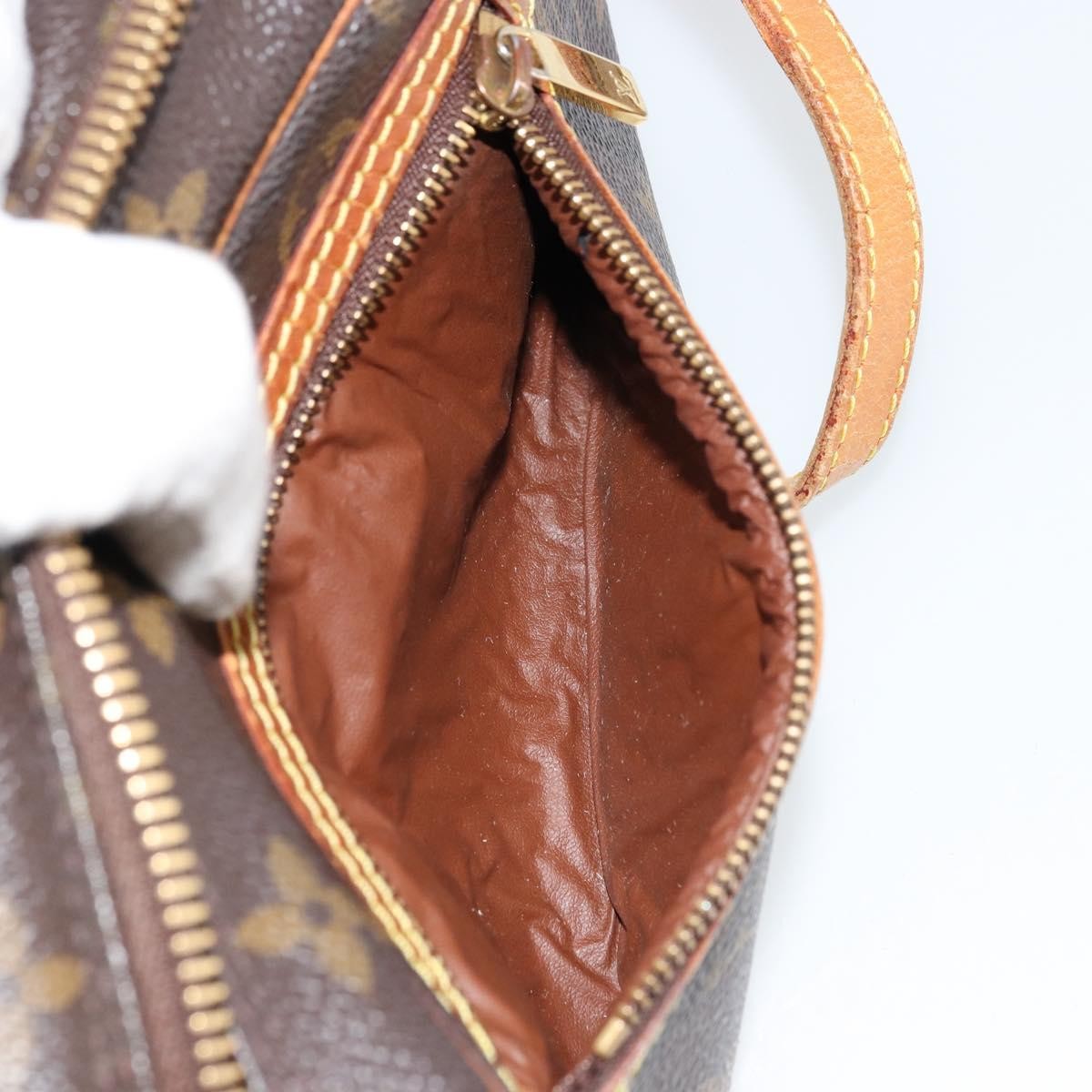 Louis Vuitton LOUIS VUITTON Monogram Pochette Cite Shoulder Bag M51183 LV Authentic 178042